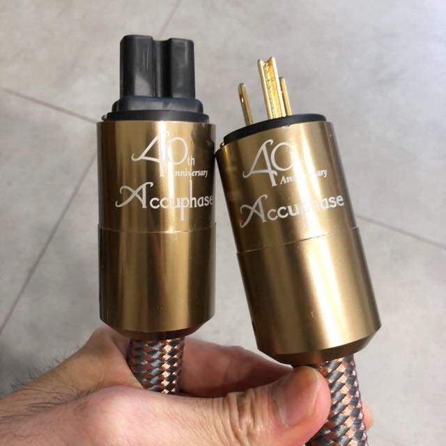 Accuphase Power cable, Mobile Phones & Gadgets, Mobile & Gadget