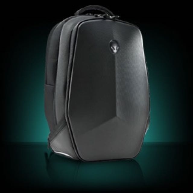alienware 17 inch backpack