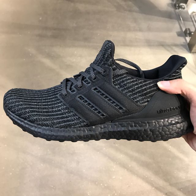 ultra boost triple black 4.0