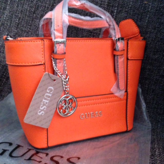 guess delaney mini tote