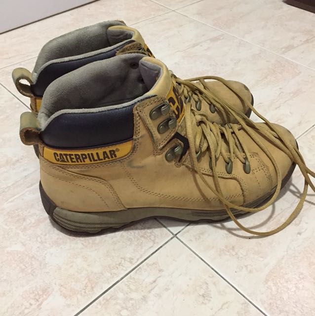 Caterpillar Boots Hiking Boots Authentic Men s Fashion Footwear Boots on Carousell