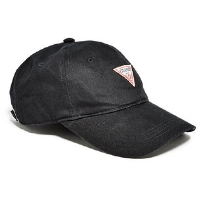 guess logo cap