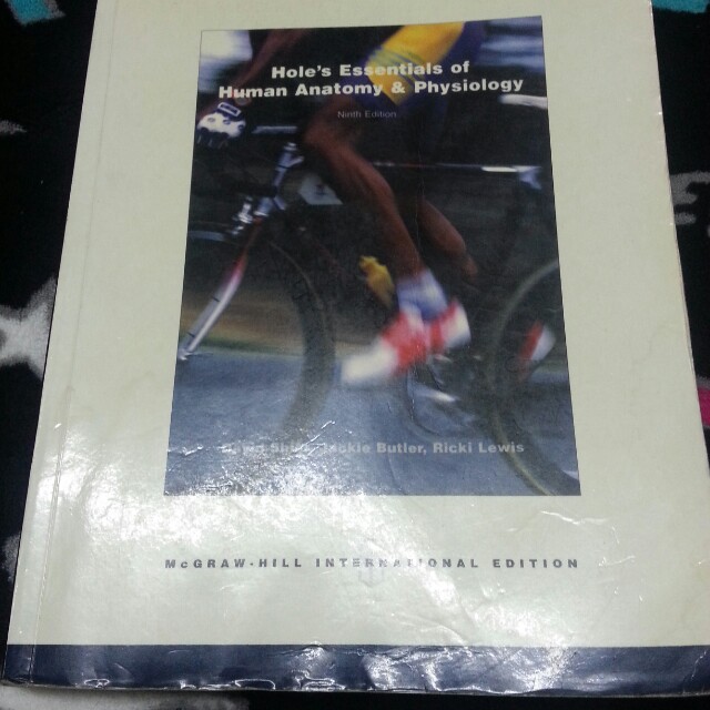 Hole S Essentials Of Human Anatomy And Physiology 9th Ed Hobbies Toys Books Magazines Textbooks On Carousell