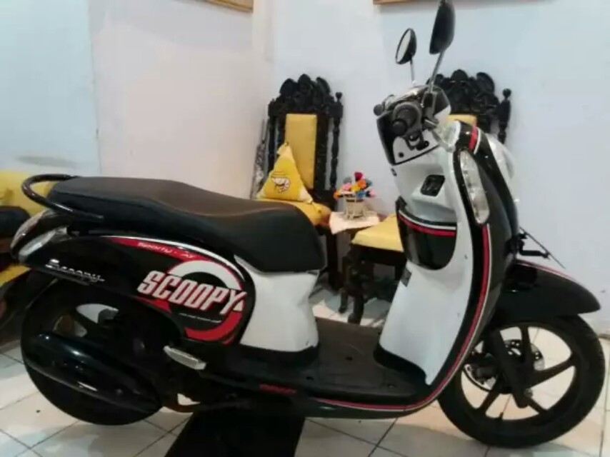 Honda Scoopy Fi 2016 Hitam Kondisi Mulus Dan Surat Lengkap Motor Di Carousell Wir liefern einen überblick der coolsten karren aus den bisherigen filmen. honda scoopy fi 2016 hitam kondisi mulus dan surat lengkap