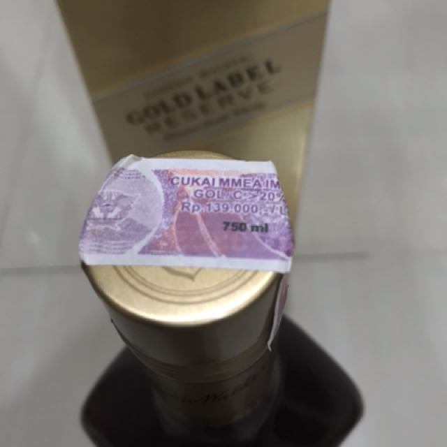 Johnnie Walker Gold Label, Makanan & Minuman, Minuman Tidak ...