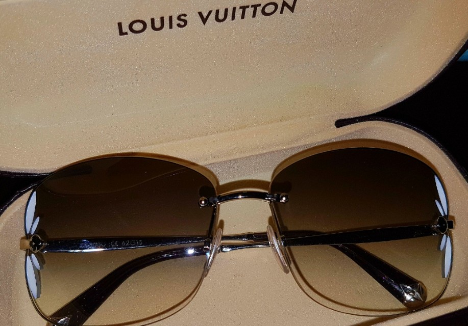 Lv lily sunglasses sales
