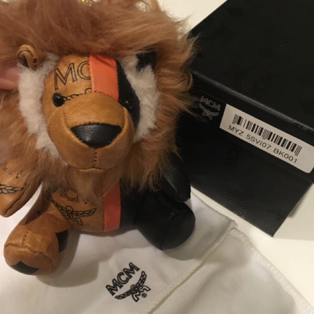 Mcm lion clearance keychain