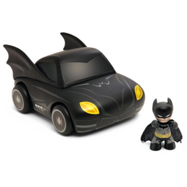 mezco batmobile