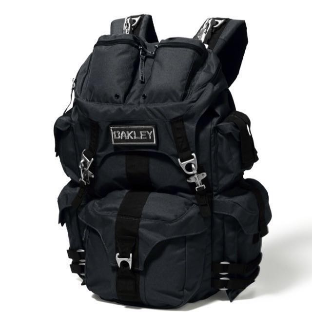 mechanism backpack oakley