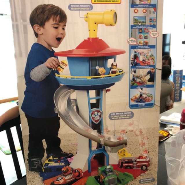 spin master paw patrol lookout tower