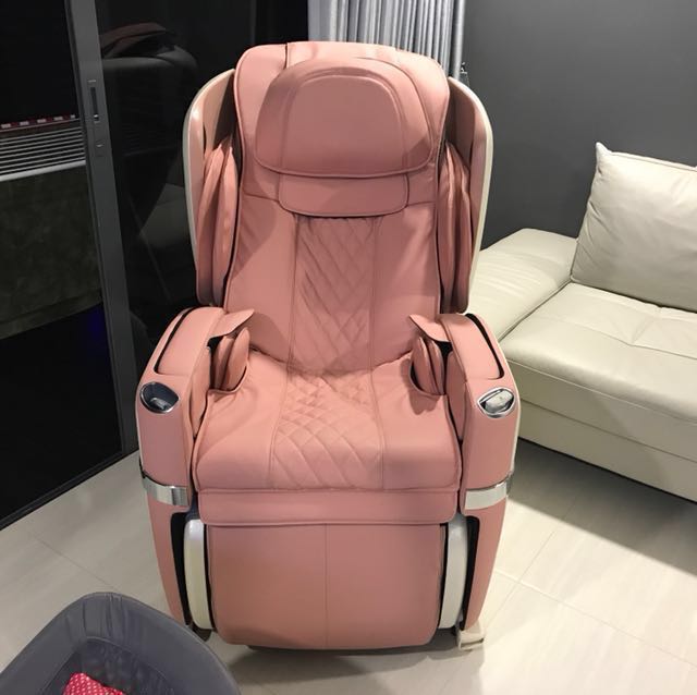 OSIM uLove limited edition pink Massage Chair, Furniture & Home Living