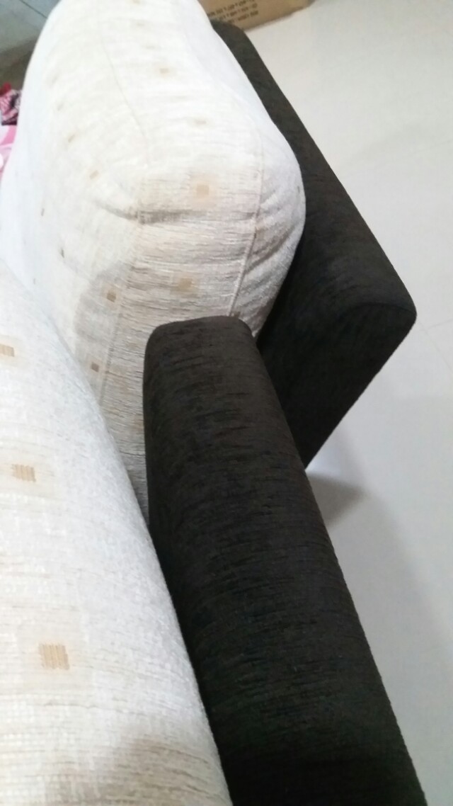 Sofa (Category: Sofas) located in Singapore. Submitted by ocean30 (Listing ID 147065248, Image 3). Description: L Shape sofa ... its can be seperated into two. Used 2 years plus, stil in 8-9/10 condition. Firm sofa. Due to moving. Can arrange for viewing. PM for prices (neg)..