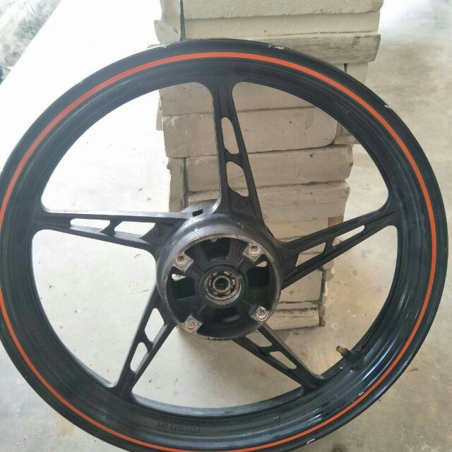 sport rim 6 batang lc135