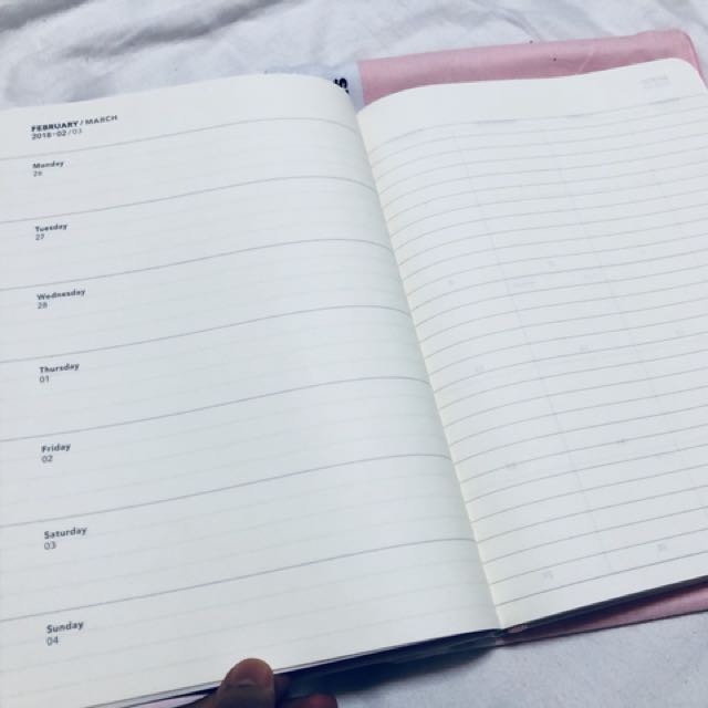 Starbucks Korea 2018 Moleskine/Pantone Planner, Hobbies & Toys