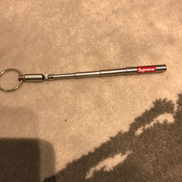Supreme keychain pen online