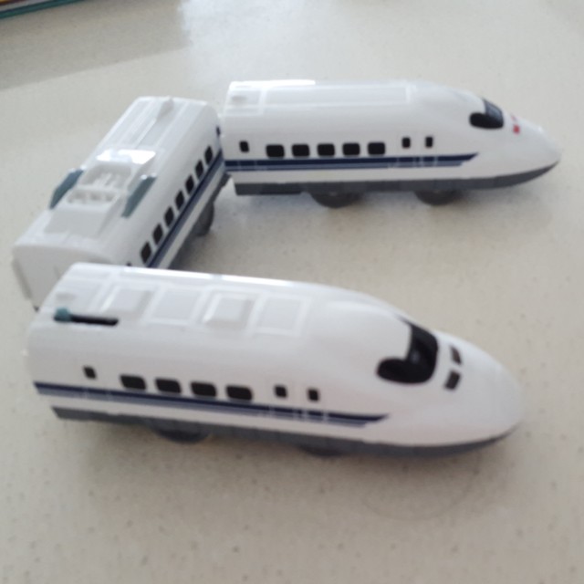 tomy bullet train