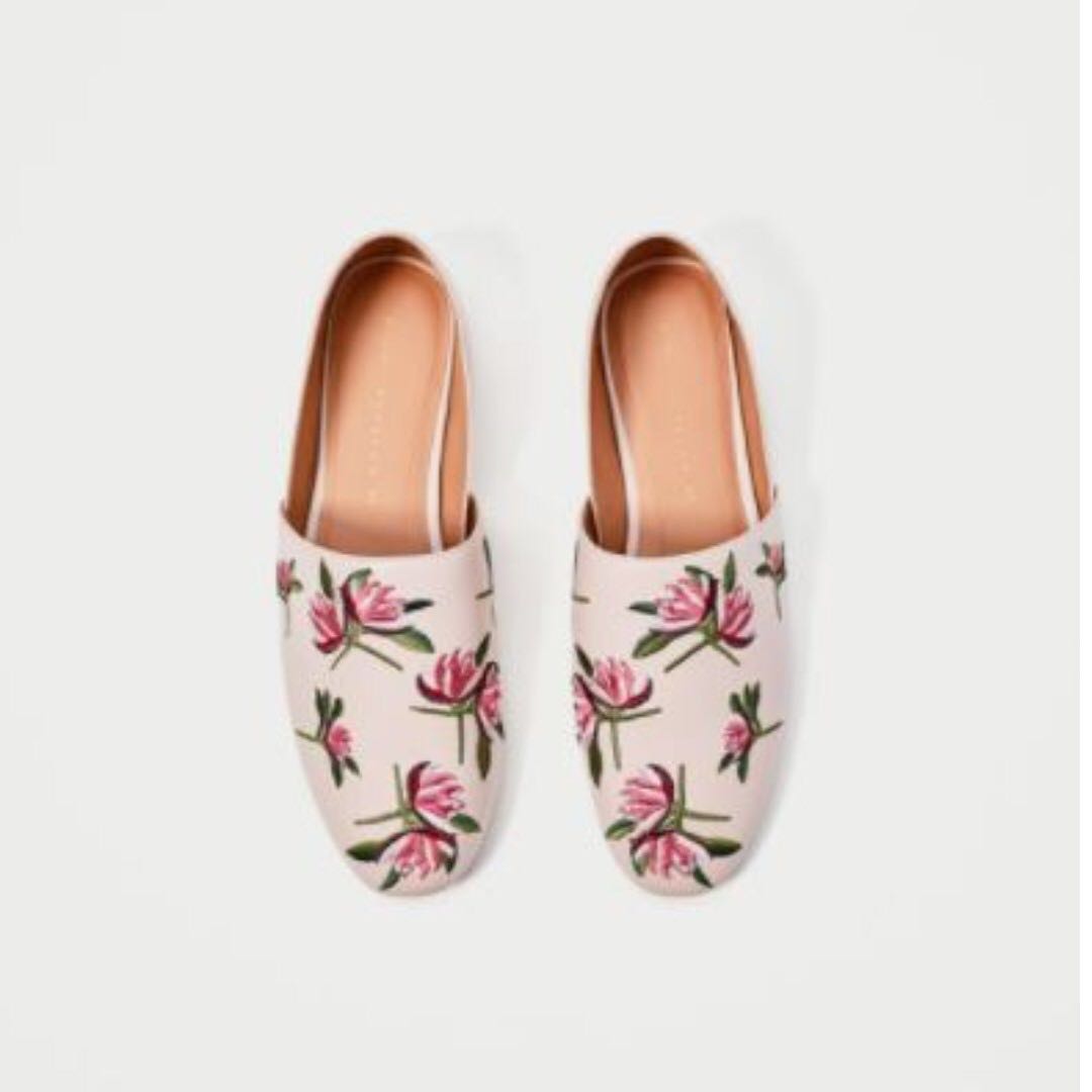 Zara Flat Floral Embroidered Shoes Ecru EUR 35 Women s Fashion Footwear Flats on Carousell