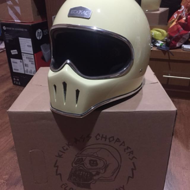Helm Elders Lil skull, Motor di Carousell