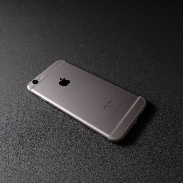 Iphone 6s 64gb Space Grey Cpo Telepon Seluler Tablet Di Carousell