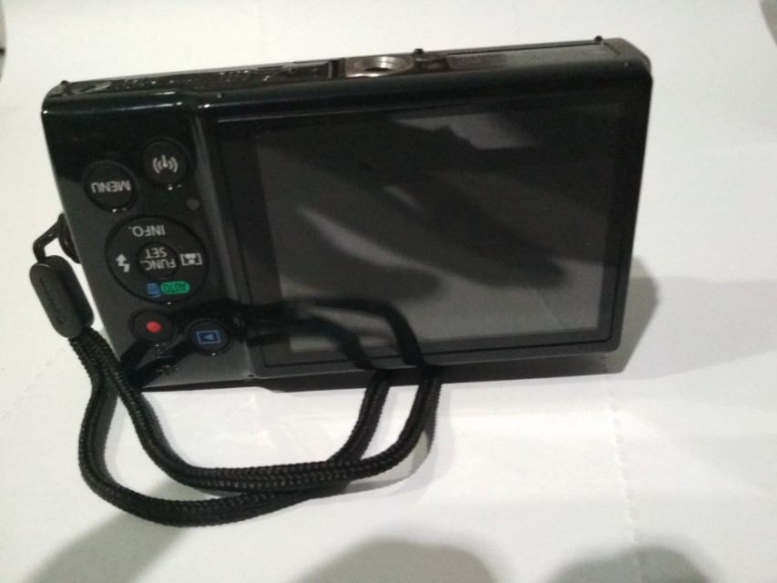 kamera pocket canon ixus seri 180