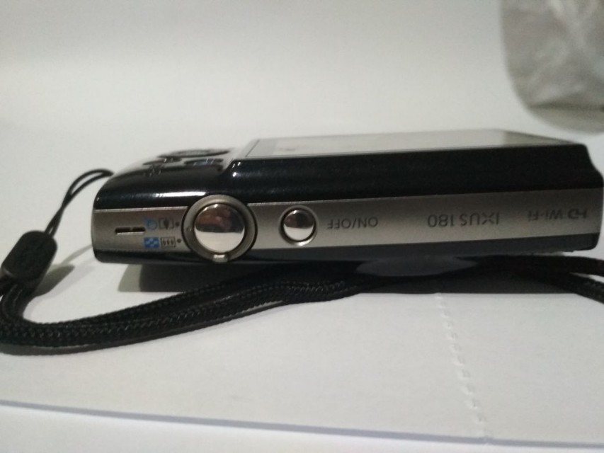 kamera pocket canon ixus seri 180
