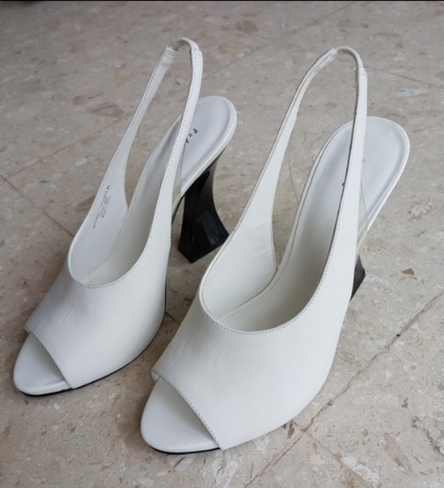 Ladies white high heels 4.5 ins, Women 