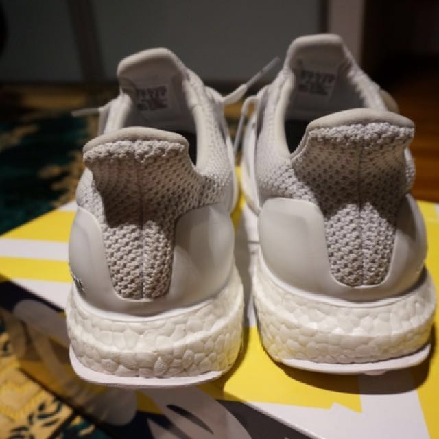 ultraboost 4.0 triple white