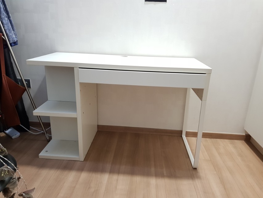 Used study store table for sale