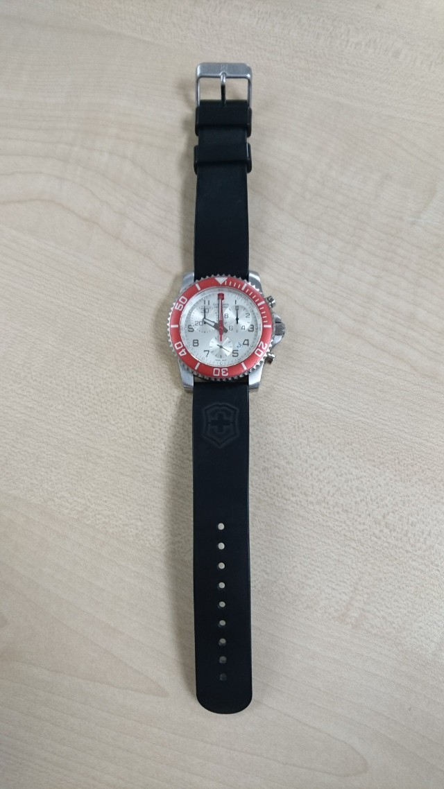 Victorinox Maverick II Chrono V.25145 Men s Fashion Watches