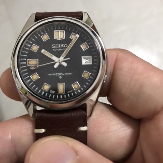 Vintage Seiko 6105  u c wat u get,winding no more battery or auto,  Hobbies & Toys, Memorabilia & Collectibles, Religious Items on Carousell