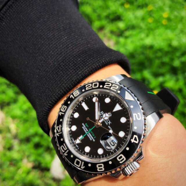 Sold Rolex Gmt Master Ii Ceramic Men S Fashion Watches On Carousell