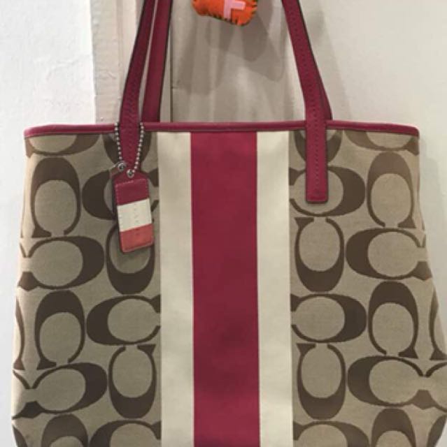 coach hamptons weekend tote