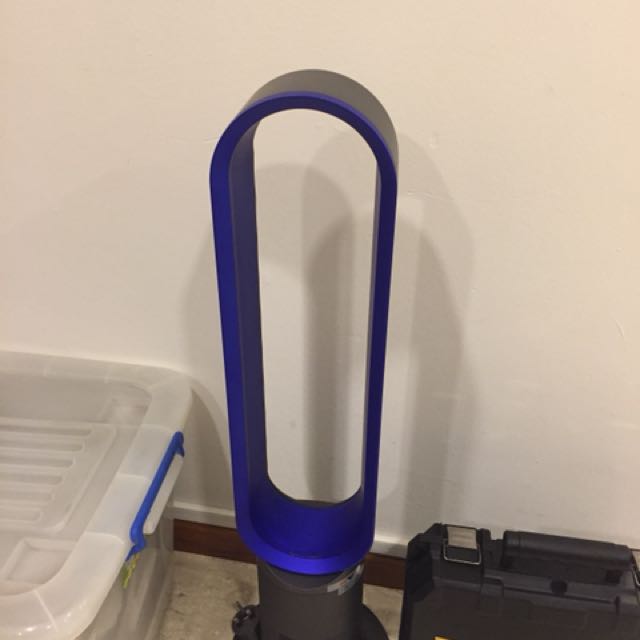 Dyson Fan, TV & Home Appliances, Air Conditioners & Heating on Carousell