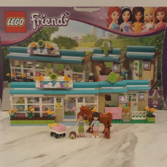 lego heartlake vet