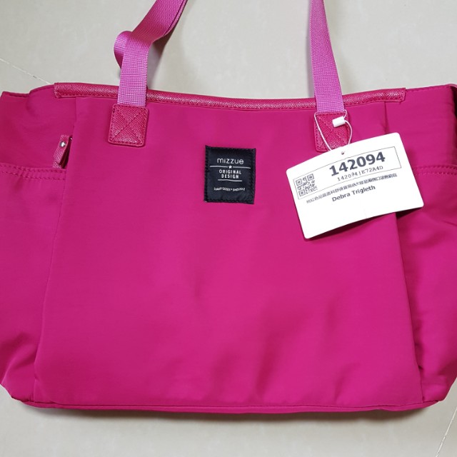 Mizzue Fuchsia bag BRAND NEW, Women's Fashion, Bags & Wallets, Tote ...