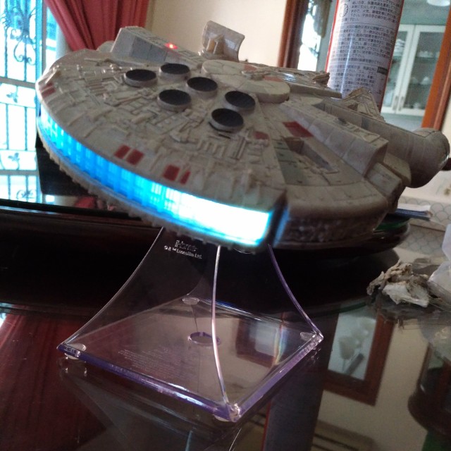 millennium falcon bluetooth speaker