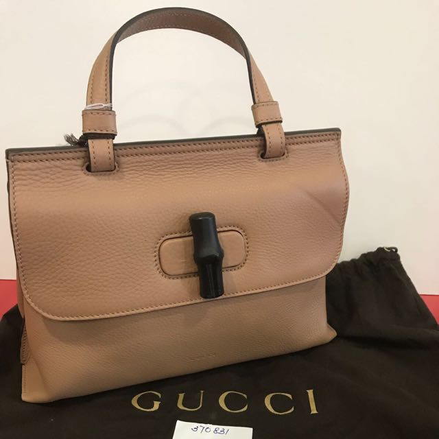 gucci daily bag