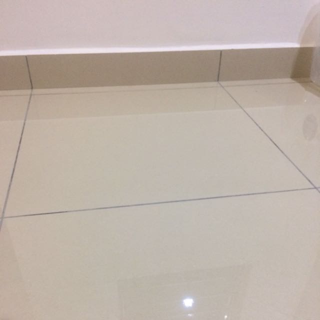 White Horse Tiles Grade A Home Furniture Others On Carou White Horse Tiles Grade A Home