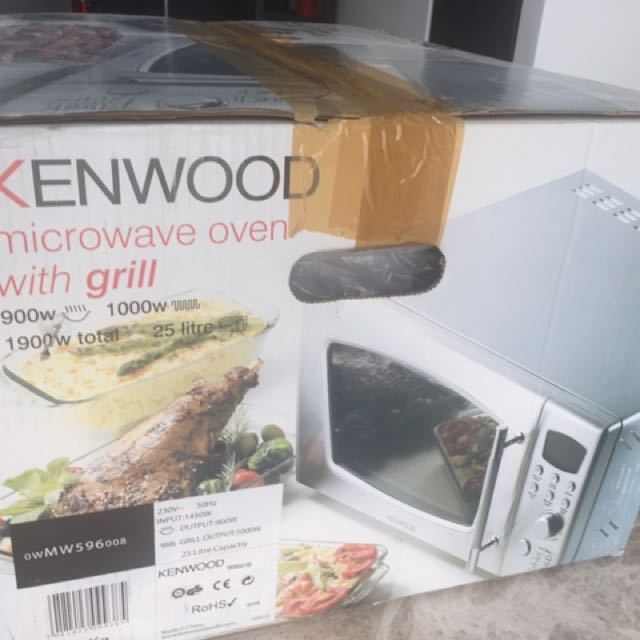 Kenwood microwave oven with grill. 25 litre. Excellent condition and a