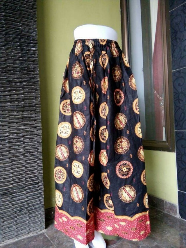 Kulot batik jumbo selampad Olshop Fashion Olshop Wanita Kulot batik jumbo selampad Olshop Fashion Olshop Wanita