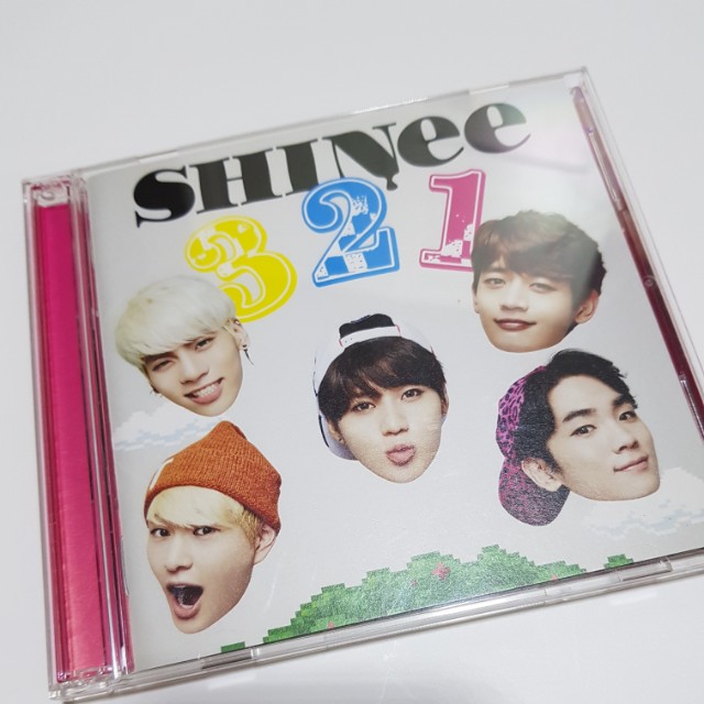 Original Jap Version Price Reduced Shinee 3 2 1 Japanese Single Album With Taemin S Photocard Hobbies Toys Memorabilia Collectibles K Wave On Carousell