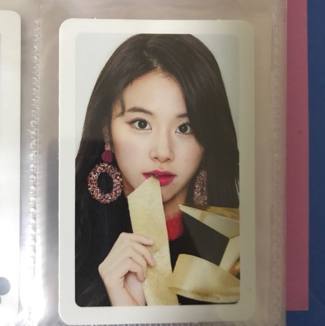 Twice Chaeyoung Pink Merry Happy Photocard Hobbies Toys