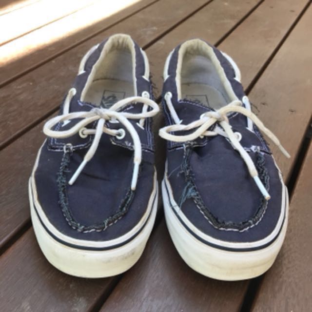 vans men's boat shoes