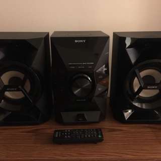 Sony MHC-EC619iP Music System