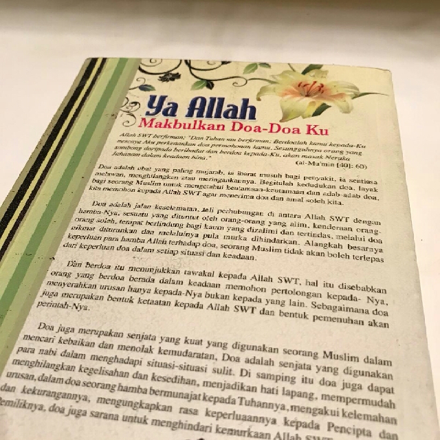 Buku Agama Islam Ya Allah Makbulkan Doa Doa Ku Hobbies Toys Books Magazines Fiction Non Fiction On Carousell