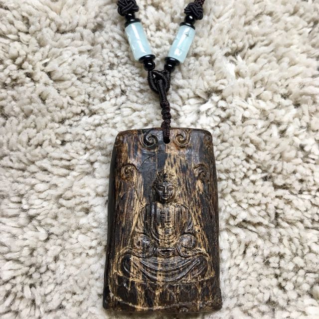 gautamabuddha on Wild Vietnam Agarwood pendant