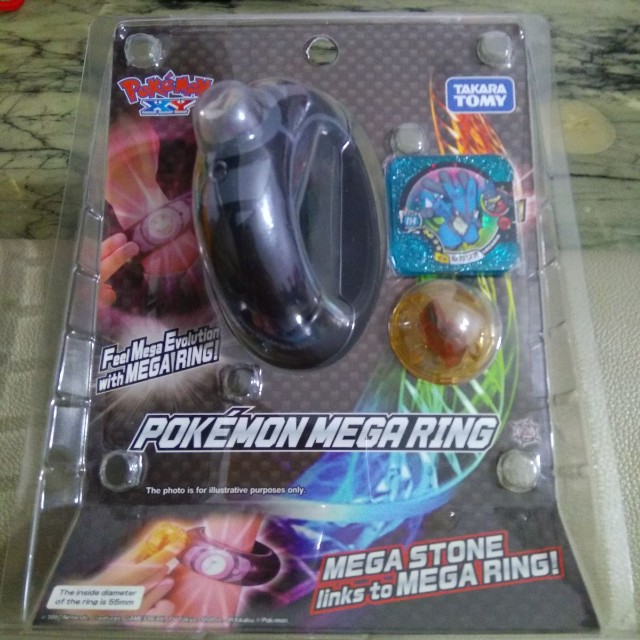 Pokemon tretta Mega ring and Master Lucario set