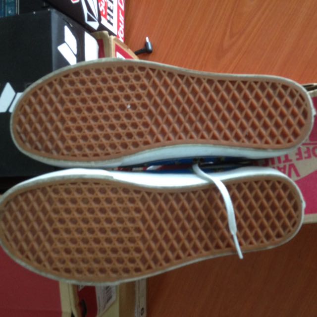 Pineapple checkered 2025 vans