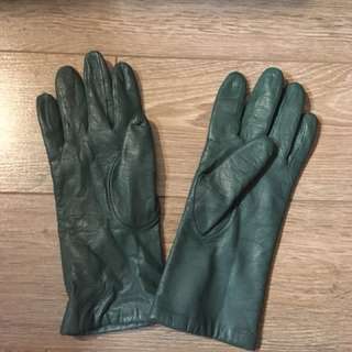 Danier Leather Gloves