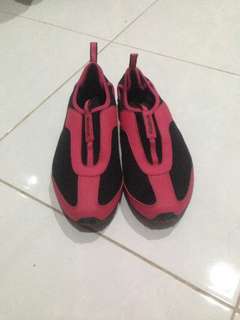 Reebok Adventurer Shoes
